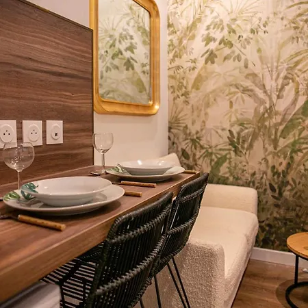 Cosyrouen Bali Jacuzzi & Hamman Lägenhet *